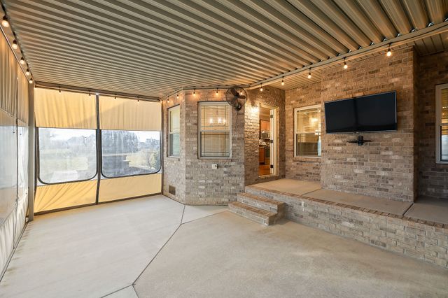 139 Chestnut Oak Ave, Smithville, TN 37166