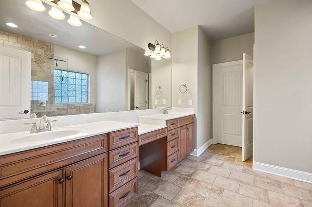 139 Chestnut Oak Ave, Smithville, TN 37166