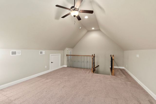 139 Chestnut Oak Ave, Smithville, TN 37166