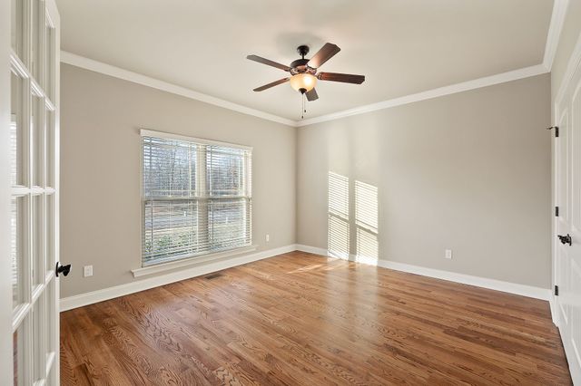 139 Chestnut Oak Ave, Smithville, TN 37166