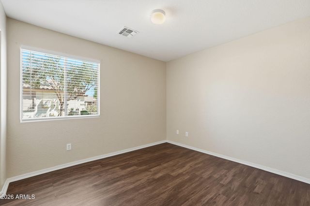 7504 S SUNRISE Way, Buckeye, AZ 85326