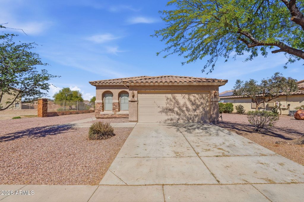 7504 S SUNRISE Way, Buckeye, AZ 85326