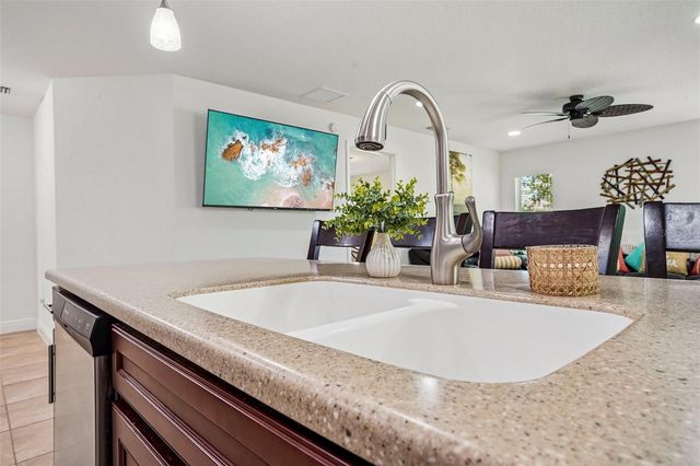4994 GOLDEN EAGLE DRIVE, Oxford, FL 34484