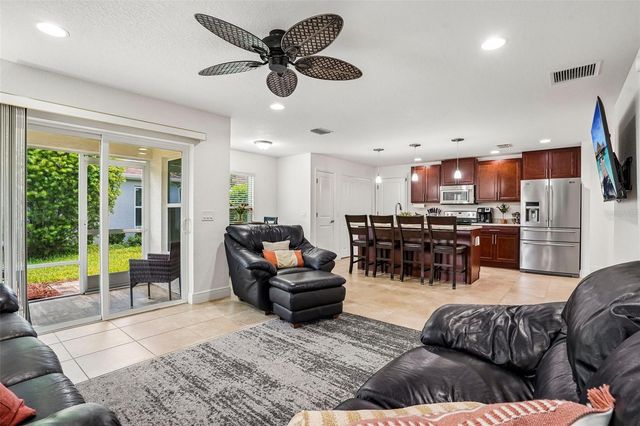 4994 GOLDEN EAGLE DRIVE, Oxford, FL 34484