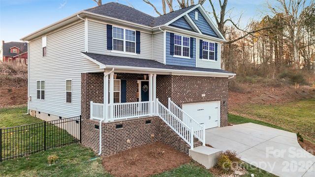 211 Macon Drive, Statesville, NC 28625