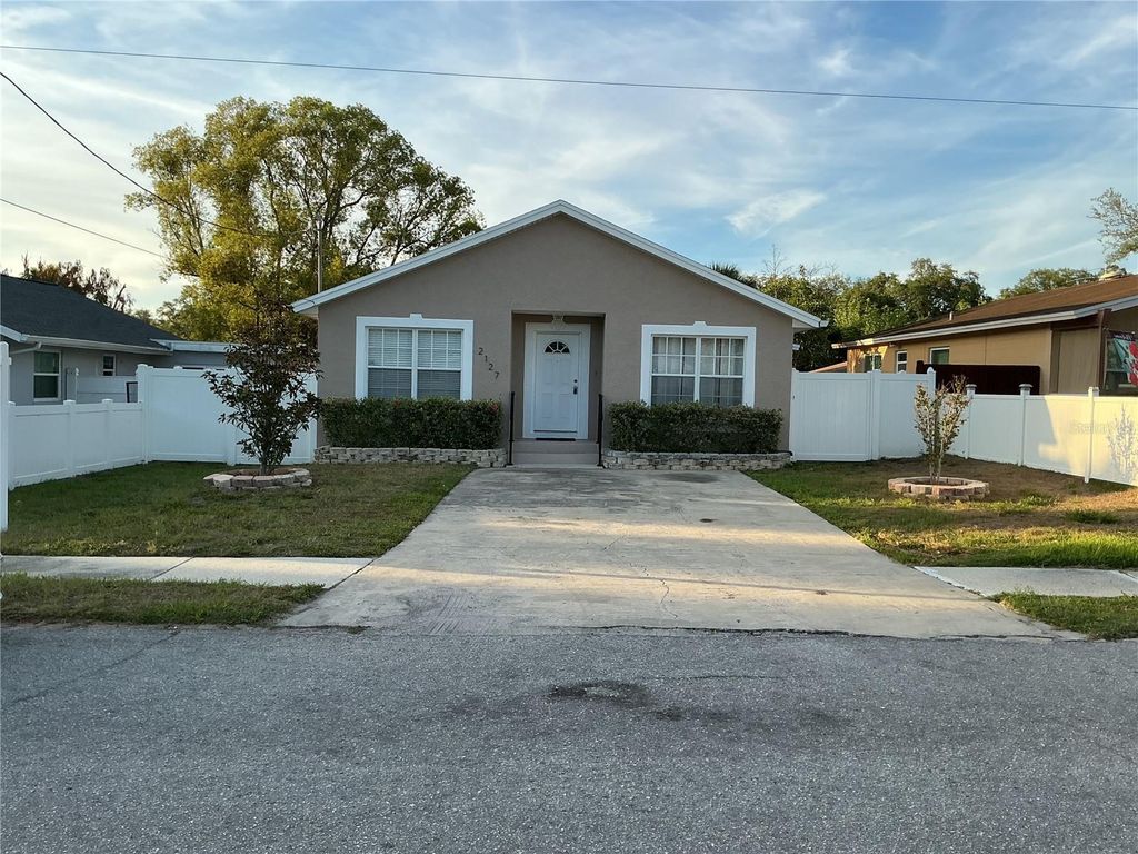 2127 W PERIO STREET 1, Tampa, FL 33612