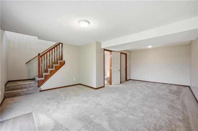 1488 NW Foxboro Road, Blue Springs, MO 64015