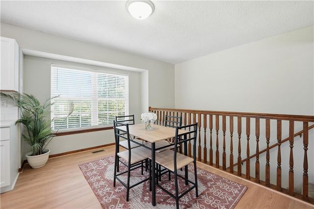 1488 NW Foxboro Road, Blue Springs, MO 64015