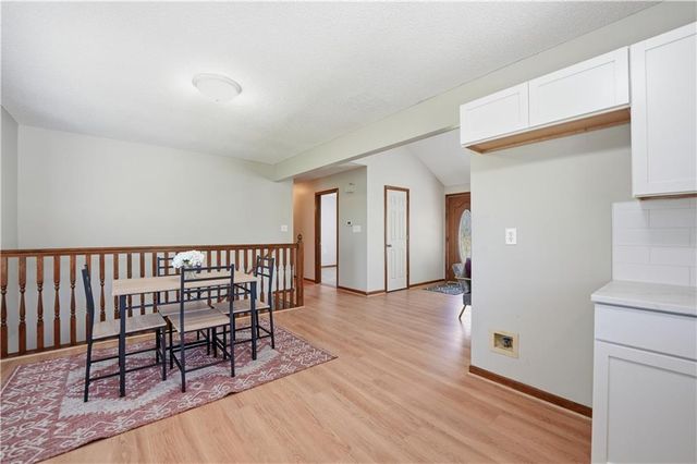 1488 NW Foxboro Road, Blue Springs, MO 64015