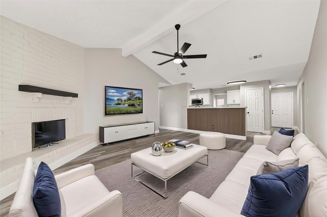 6407 Bazel Brook Drive, Houston, TX 77489