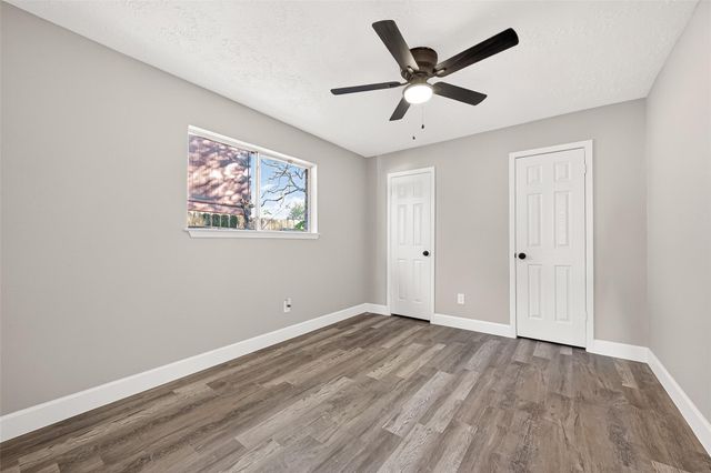 6407 Bazel Brook Drive, Houston, TX 77489