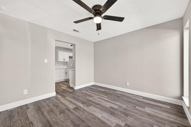 6407 Bazel Brook Drive, Houston, TX 77489