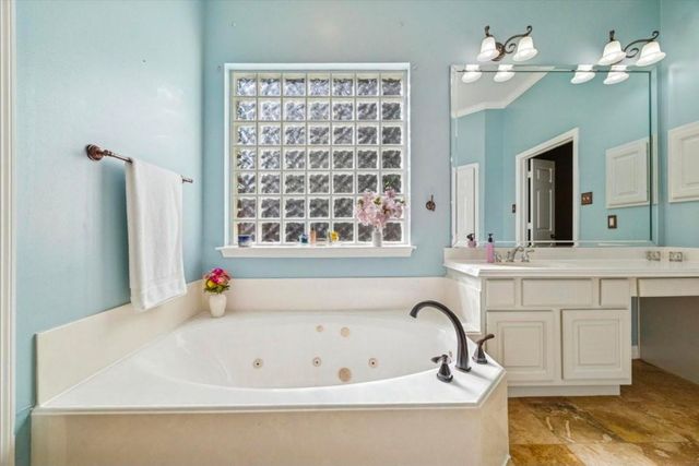 5903 Riverchase Trail, Houston, TX 77345