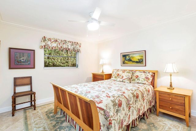 234 Shelter Lane, Jupiter Inlet Colony, FL 33469