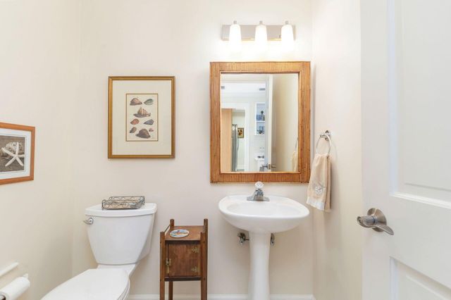 234 Shelter Lane, Jupiter Inlet Colony, FL 33469