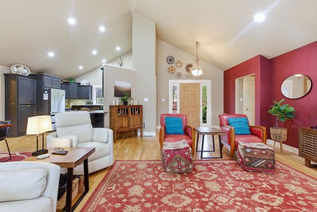 17 Vista Lane, Hot Springs Village, AR 71909