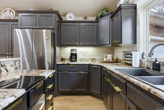 17 Vista Lane, Hot Springs Village, AR 71909