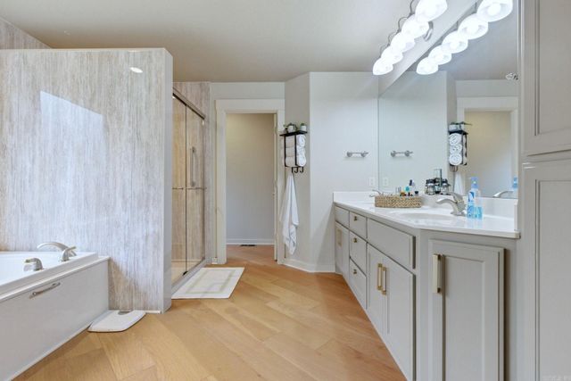 17 Vista Lane, Hot Springs Village, AR 71909