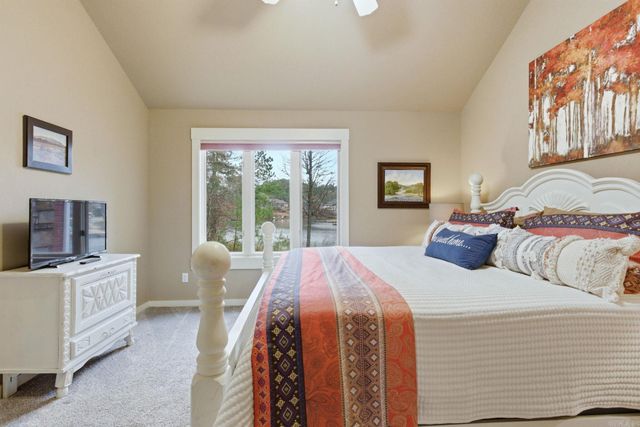 17 Vista Lane, Hot Springs Village, AR 71909