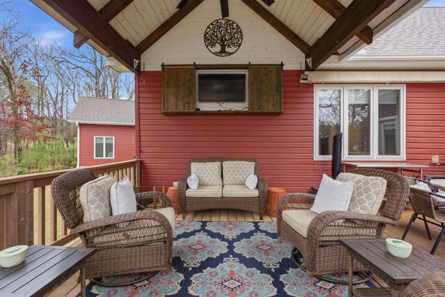 17 Vista Lane, Hot Springs Village, AR 71909