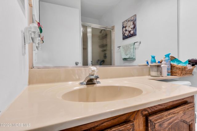 354 Sequoia Court, Howell, NJ 07731