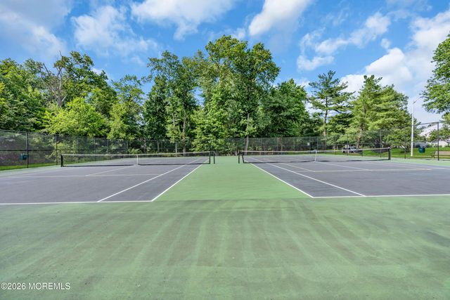 354 Sequoia Court, Howell, NJ 07731