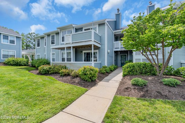 354 Sequoia Court, Howell, NJ 07731