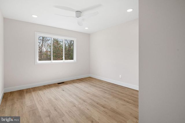 323 WINDING WAY, King Of Prussia, PA 19406