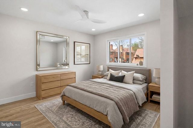 323 WINDING WAY, King Of Prussia, PA 19406