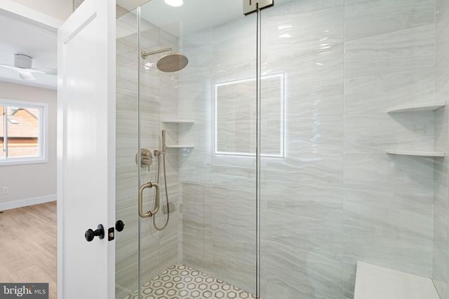 323 WINDING WAY, King Of Prussia, PA 19406