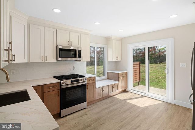 323 WINDING WAY, King Of Prussia, PA 19406