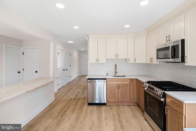 323 WINDING WAY, King Of Prussia, PA 19406