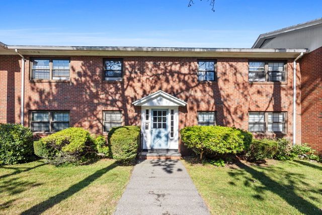 80 Renwick Rd B, Wakefield, MA 01880