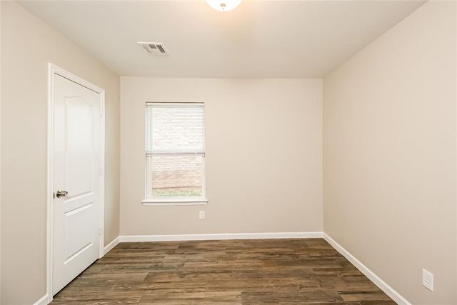 7108 Meadow Lake Drive, Yukon, OK 73099