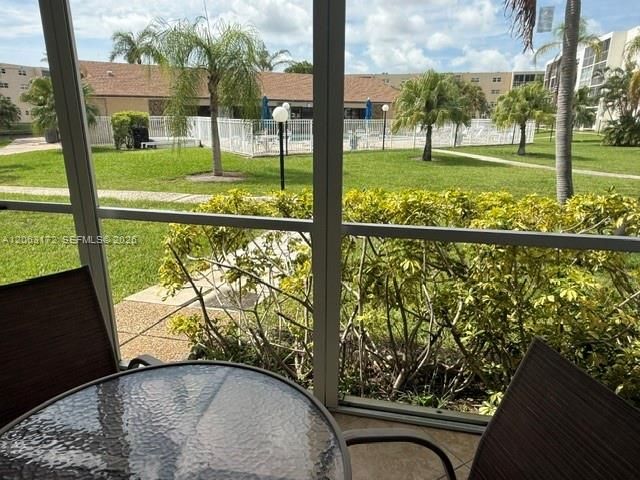 414 SE 10th Street 103, Dania Beach, FL 33004