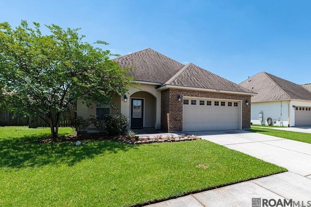 38305 Cotton Creek Ave, Prairieville, LA 70769
