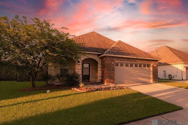 38305 Cotton Creek Ave, Prairieville, LA 70769