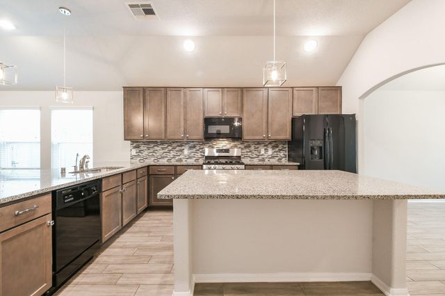2233 Garden Square Path, Spring, TX 77386