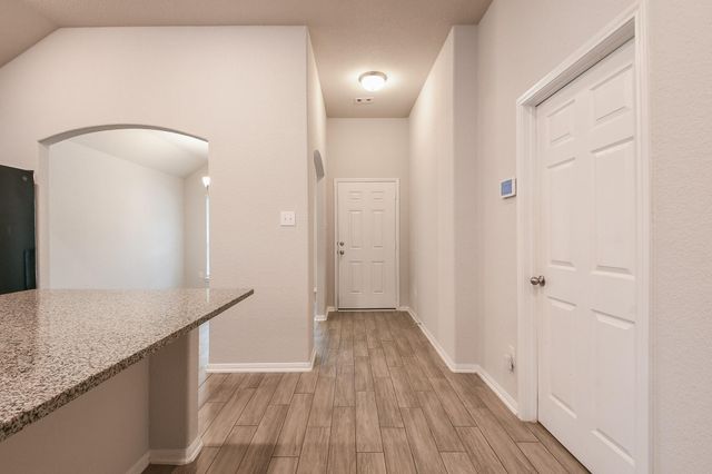 2233 Garden Square Path, Spring, TX 77386