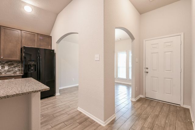 2233 Garden Square Path, Spring, TX 77386