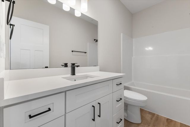 1204 NW 27th Street, Ankeny, IA 50023