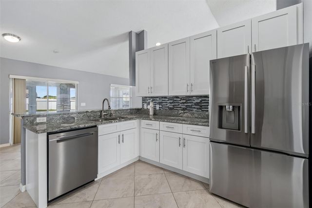 6352 PROMINENCE POINT DRIVE, Lakeland, FL 33813