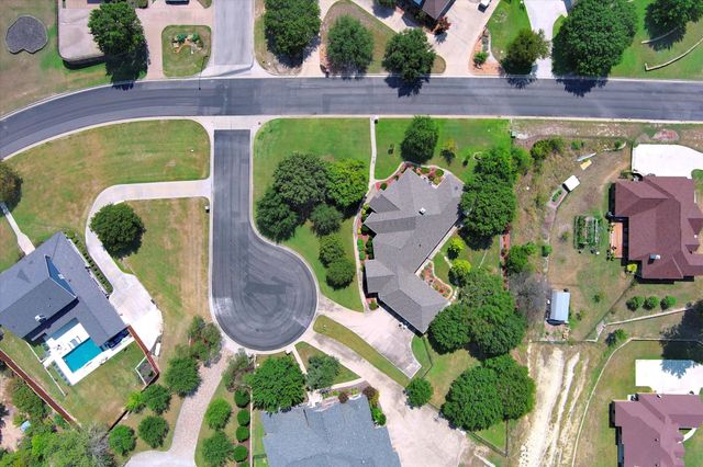 3505 Foot Hills Drive, Weatherford, TX 76087