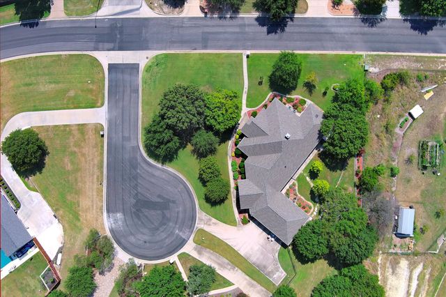 3505 Foot Hills Drive, Weatherford, TX 76087