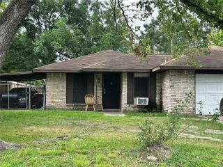 9258 Richland Drive, Houston, TX 77078
