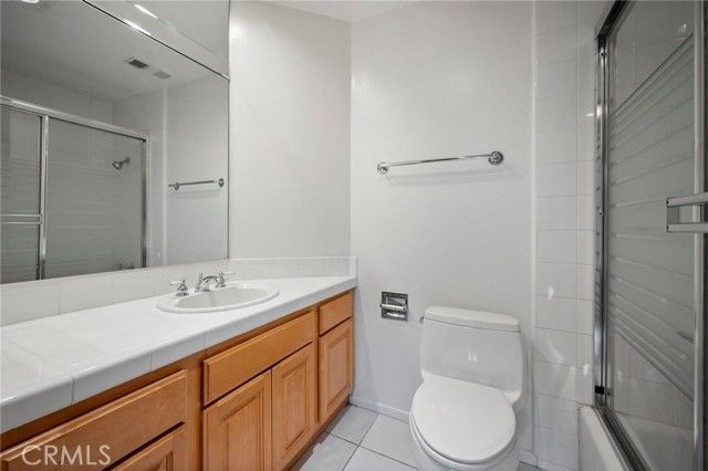 750 S Bundy 108, Los Angeles, CA 90049