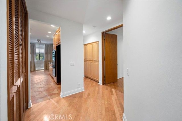 750 S Bundy 108, Los Angeles, CA 90049