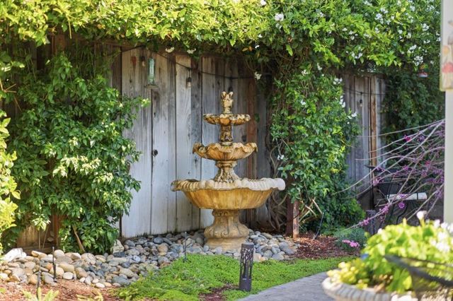 1140 Valbusa, Gilroy, CA 95020