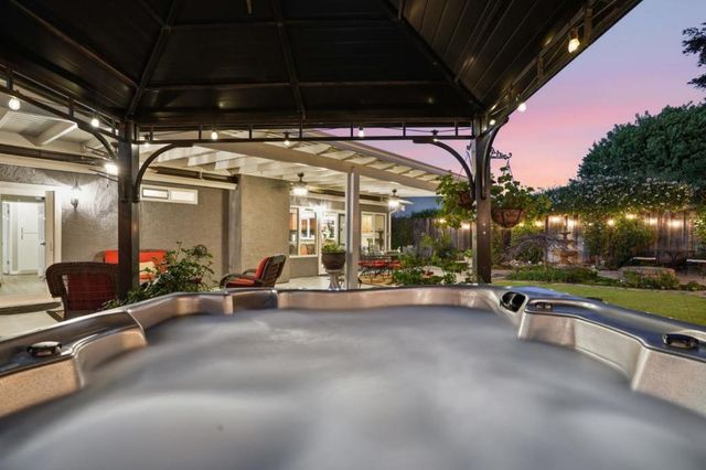 1140 Valbusa, Gilroy, CA 95020