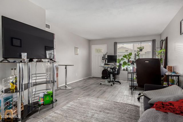 2514 N 22ND Avenue, Phoenix, AZ 85009